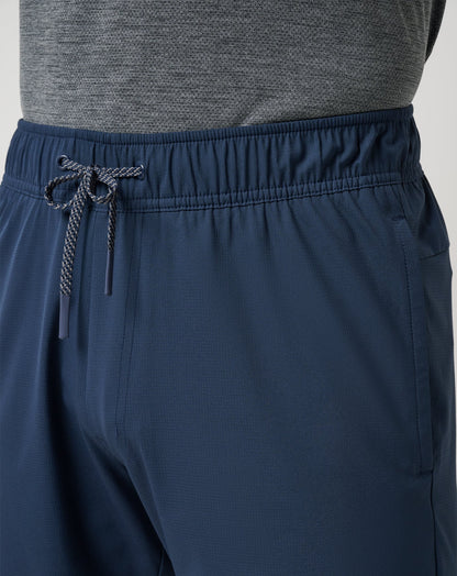 Wanderlust E-Waist Short 7.5In Mood Indigo | Travis Mathew Featured