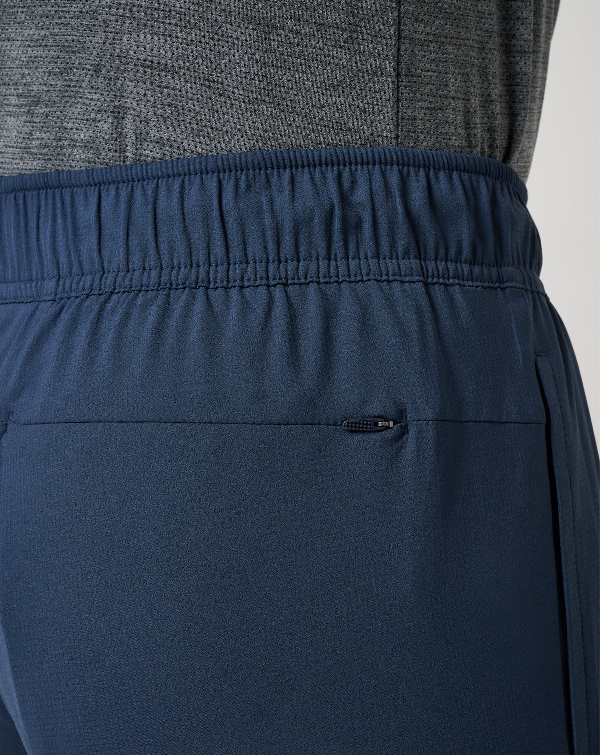Wanderlust E-Waist Short 7.5In Mood Indigo | Travis Mathew Featured