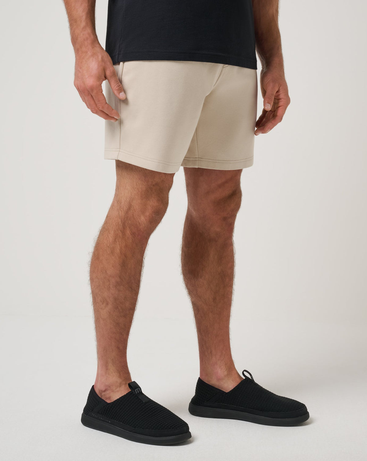 Shot Maker Cloud Short Italian Sand | Travis Mathew Quality