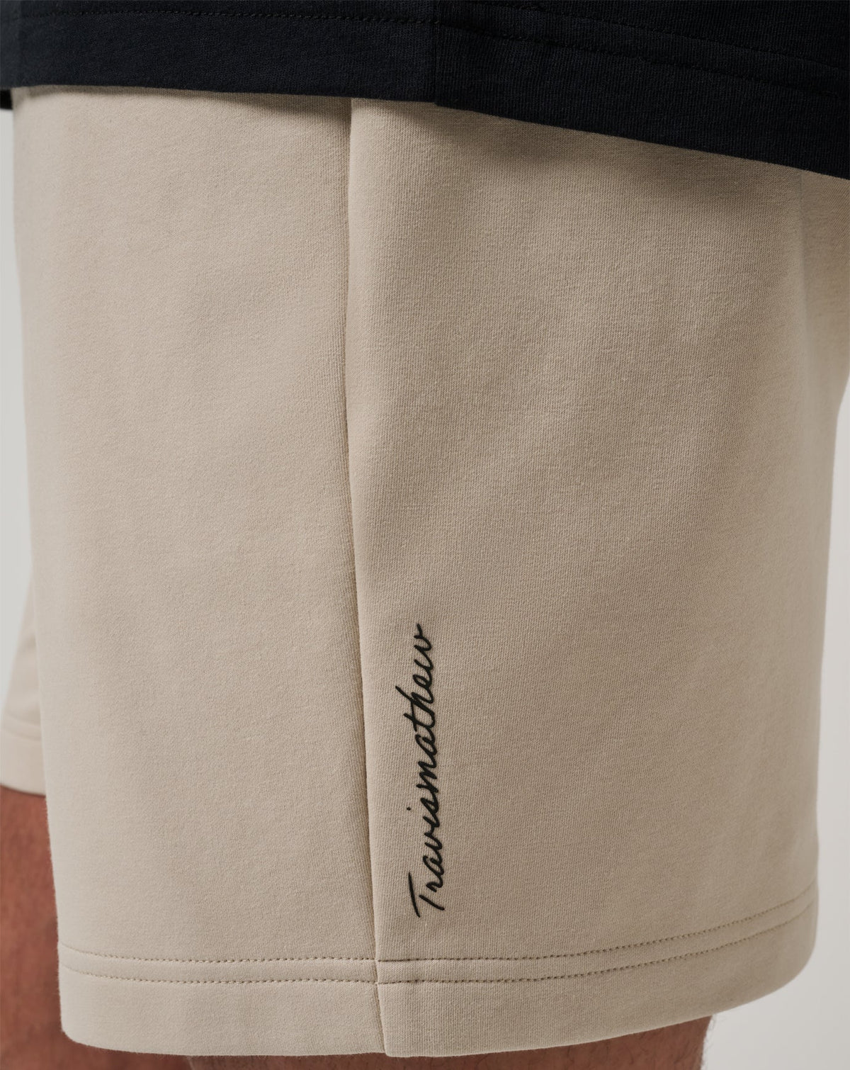 Shot Maker Cloud Short Italian Sand | Travis Mathew Quality