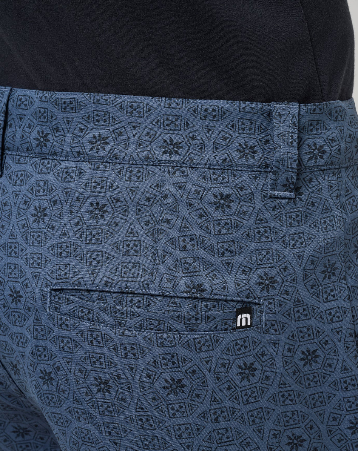 Beyond The Limits Short 9In Mood Indigo/Vintage Indigo | Travis Mathew Recommended