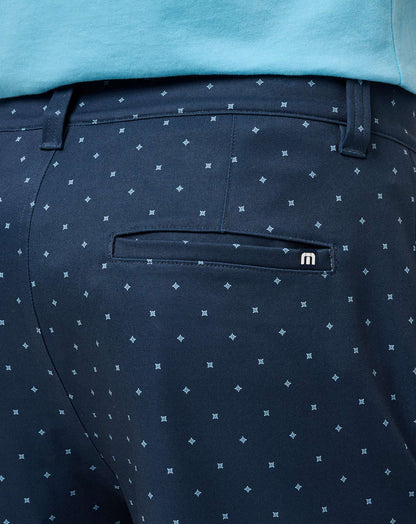 Standing Stones Short 9In Total Eclipse | Travis Mathew Discount