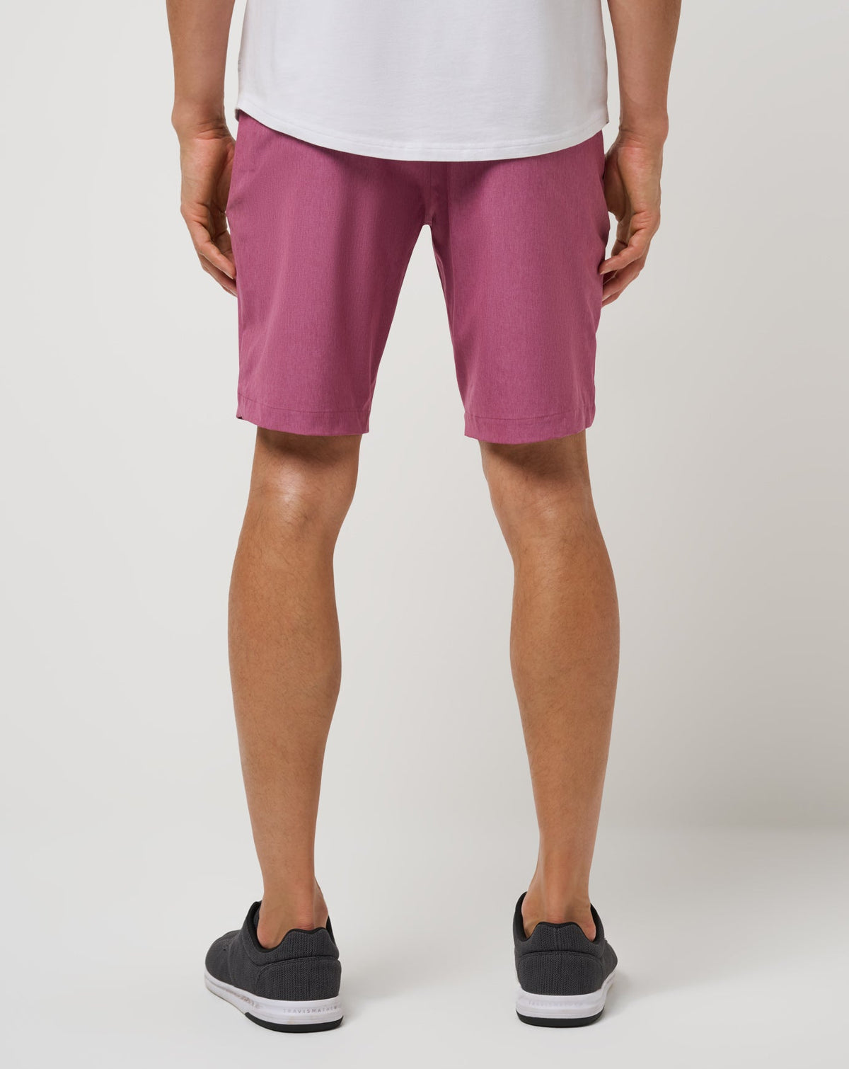 Overhead Compartment Short 10In Damson | Travis Mathew Everyday
