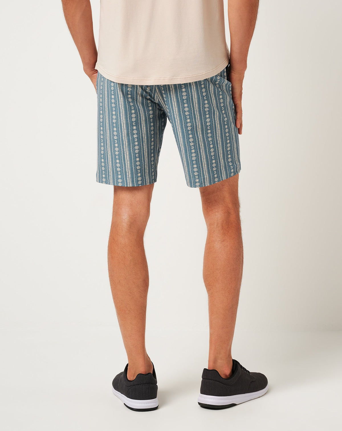 Tech Chino Print Short 8In Captains Blue | Travis Mathew Value