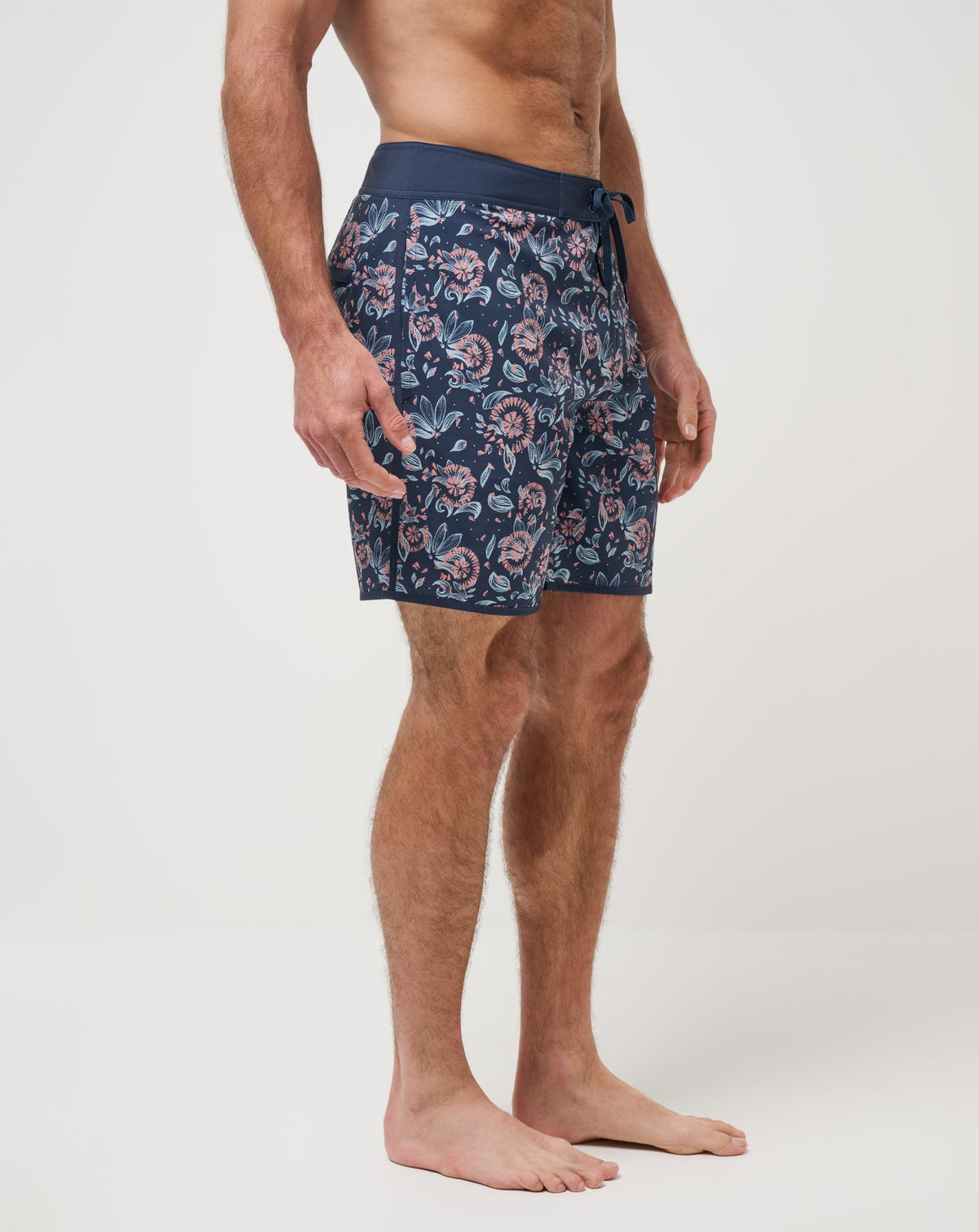 Flourish Boardshort Mood Indigo/Vintage Indigo | Travis Mathew Premium