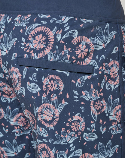 Flourish Boardshort Mood Indigo/Vintage Indigo | Travis Mathew Premium