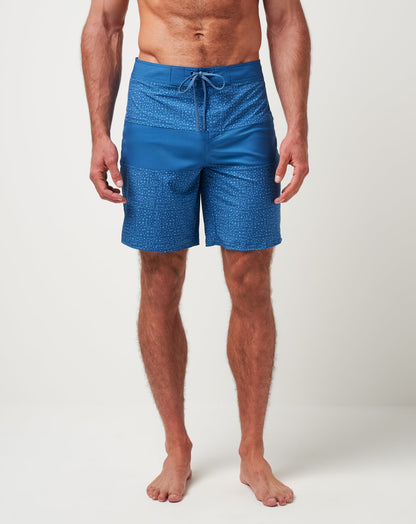 Night Ride Boardshort Pacific Coast | Travis Mathew Trending