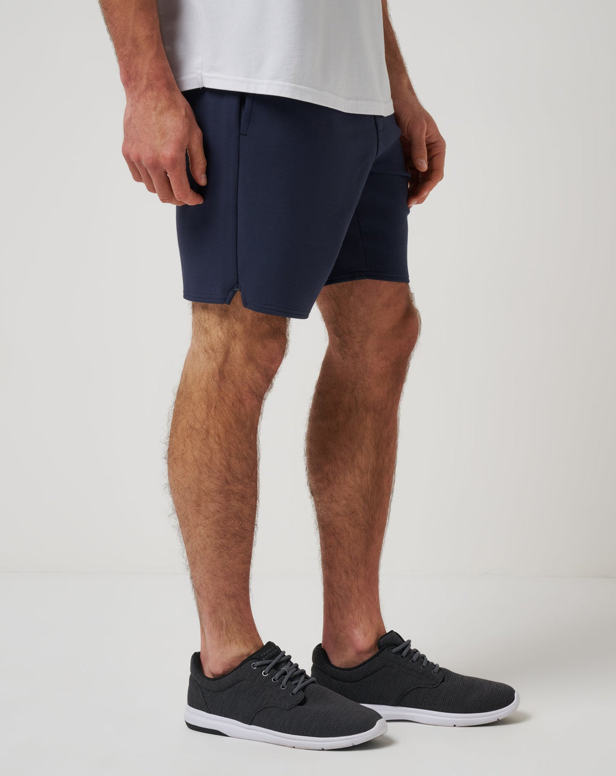 Fibercloud Short 8In Total Eclipse | Travis Mathew Smart Buy
