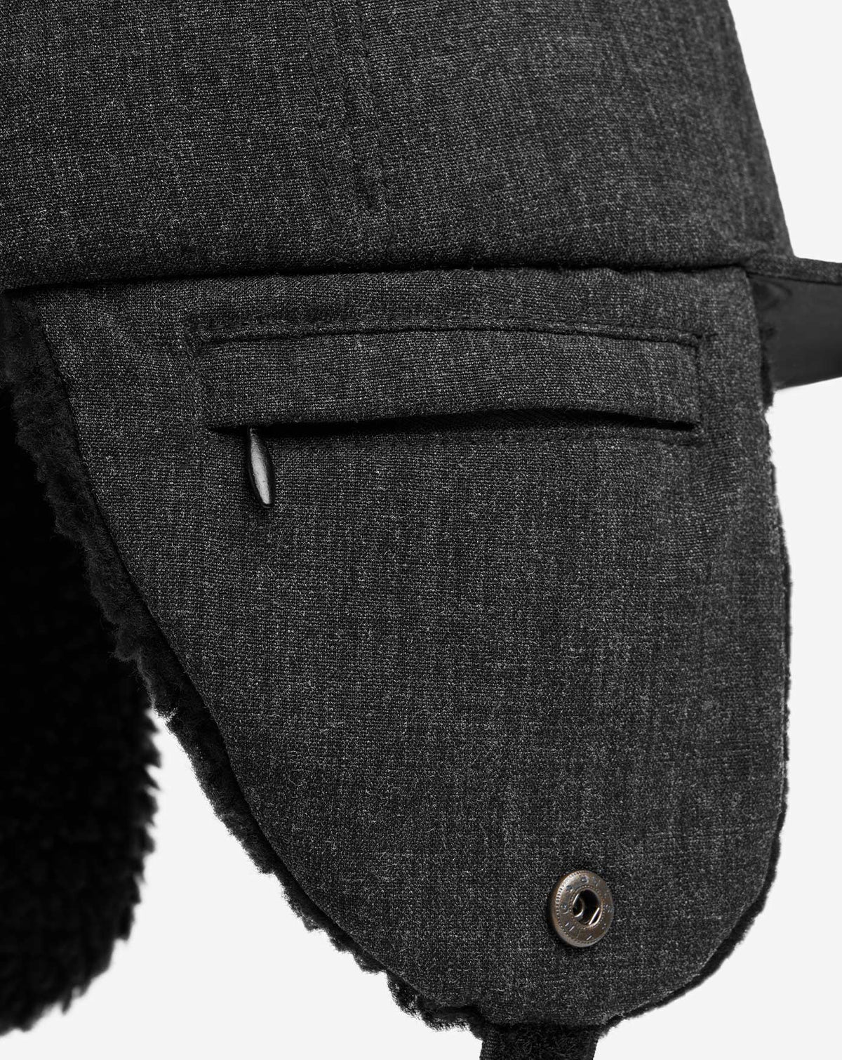 Snowdrift Snapback Hat Heather Black | Travis Mathew Premium