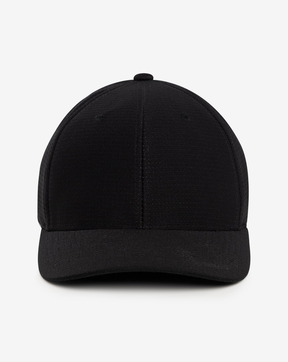 Nassau Fitted Hat Black | Travis Mathew Top Pick