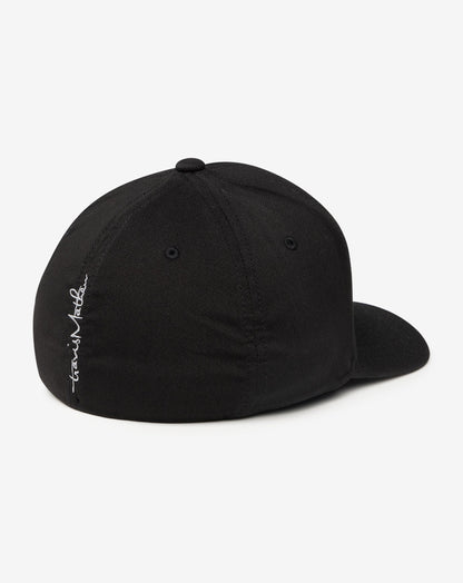 Bat Watching Fitted Hat Black | Travis Mathew Featured