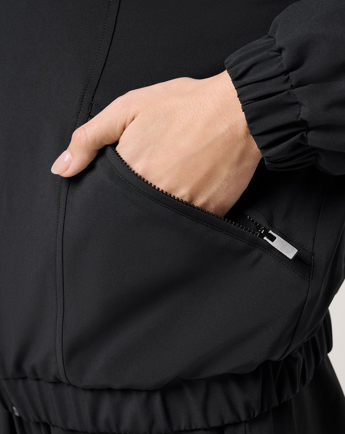 BreezeBlend Travel Day Jacket Black | Travis Mathew Trusted