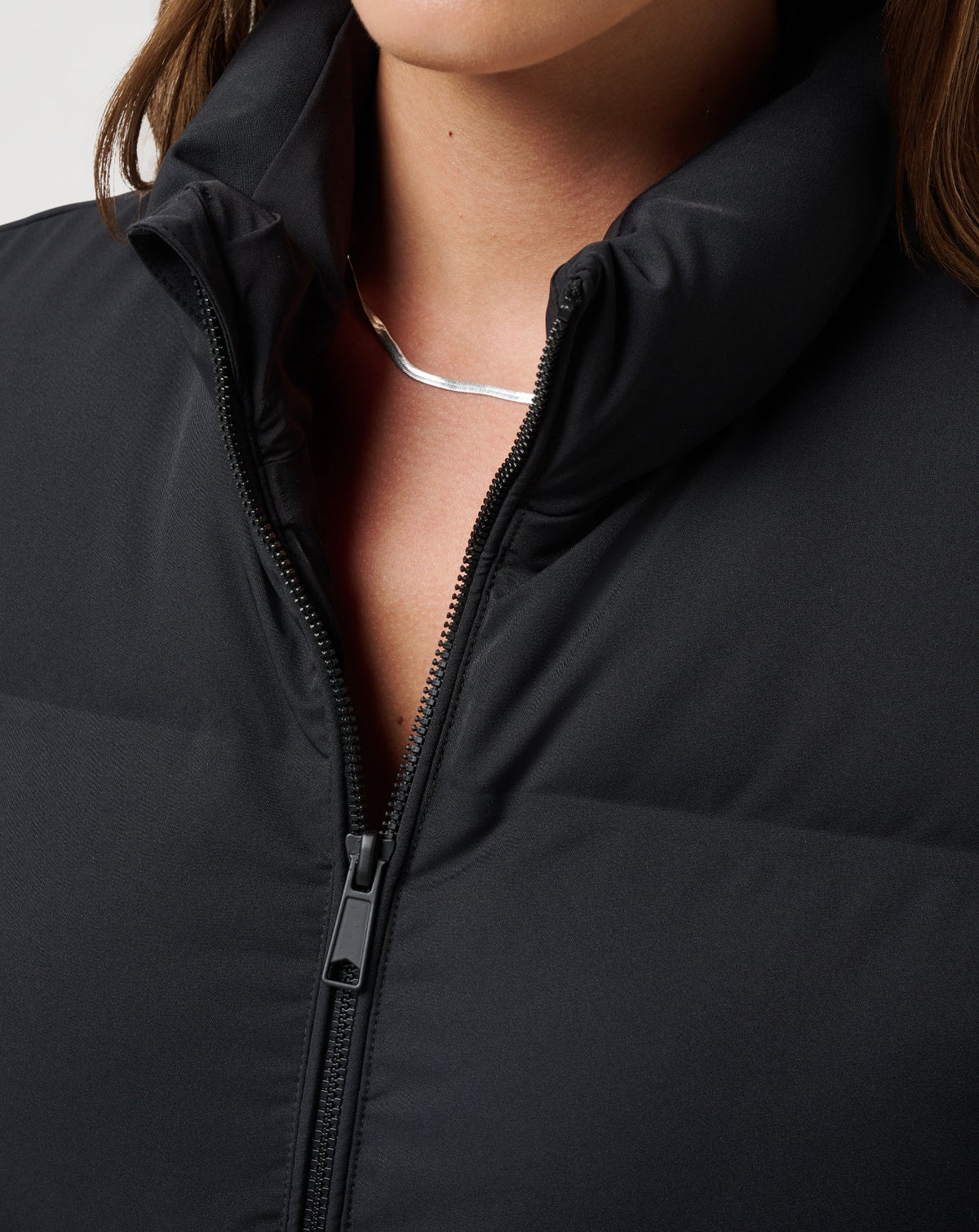 Moontide Bonded Puffer Vest Black | Travis Mathew Popular