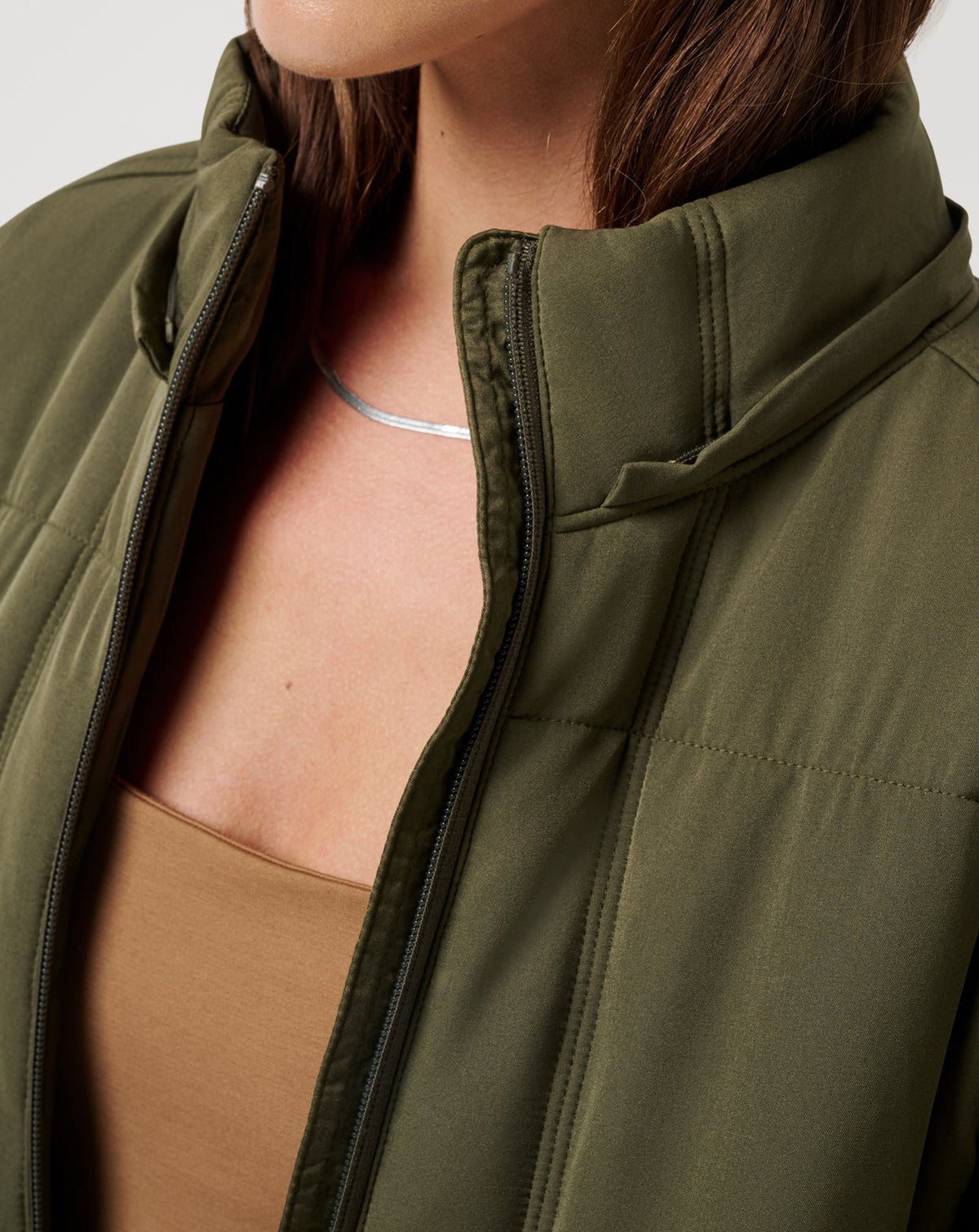 Mont Blanc Hood Puffer Grape Leaf | Travis Mathew Best Seller