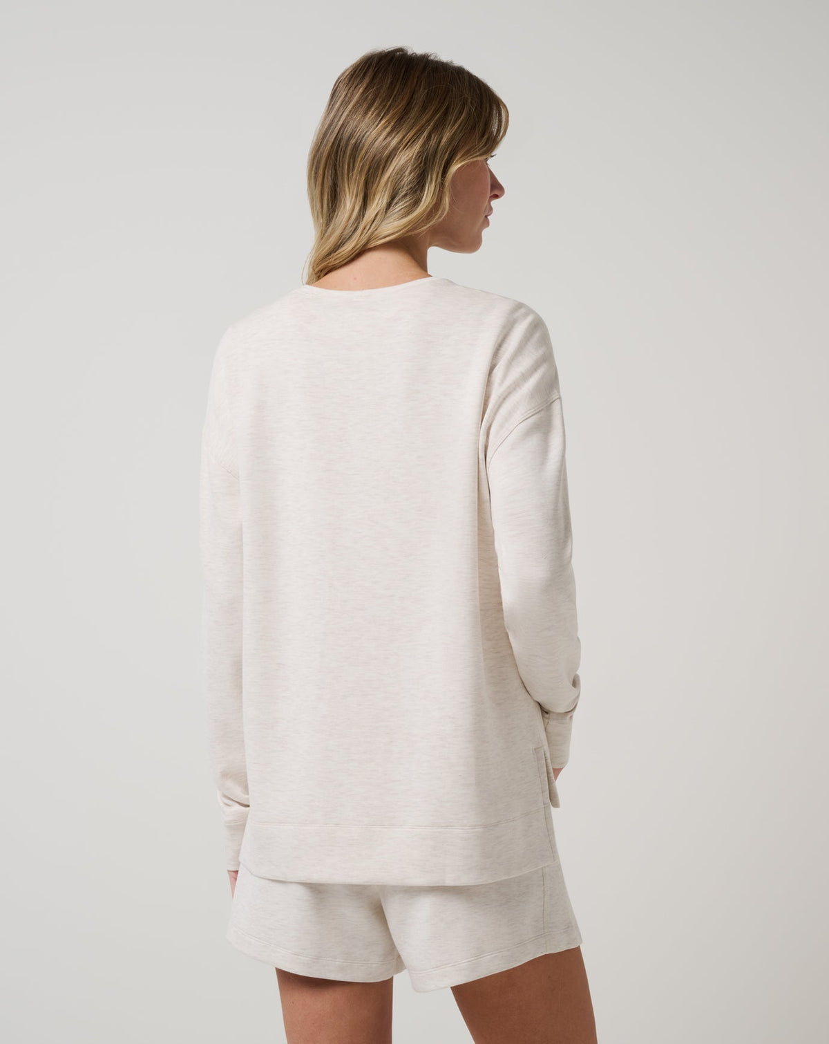 Skyloft Soft Crew Heather Brazillian Sand | Travis Mathew New