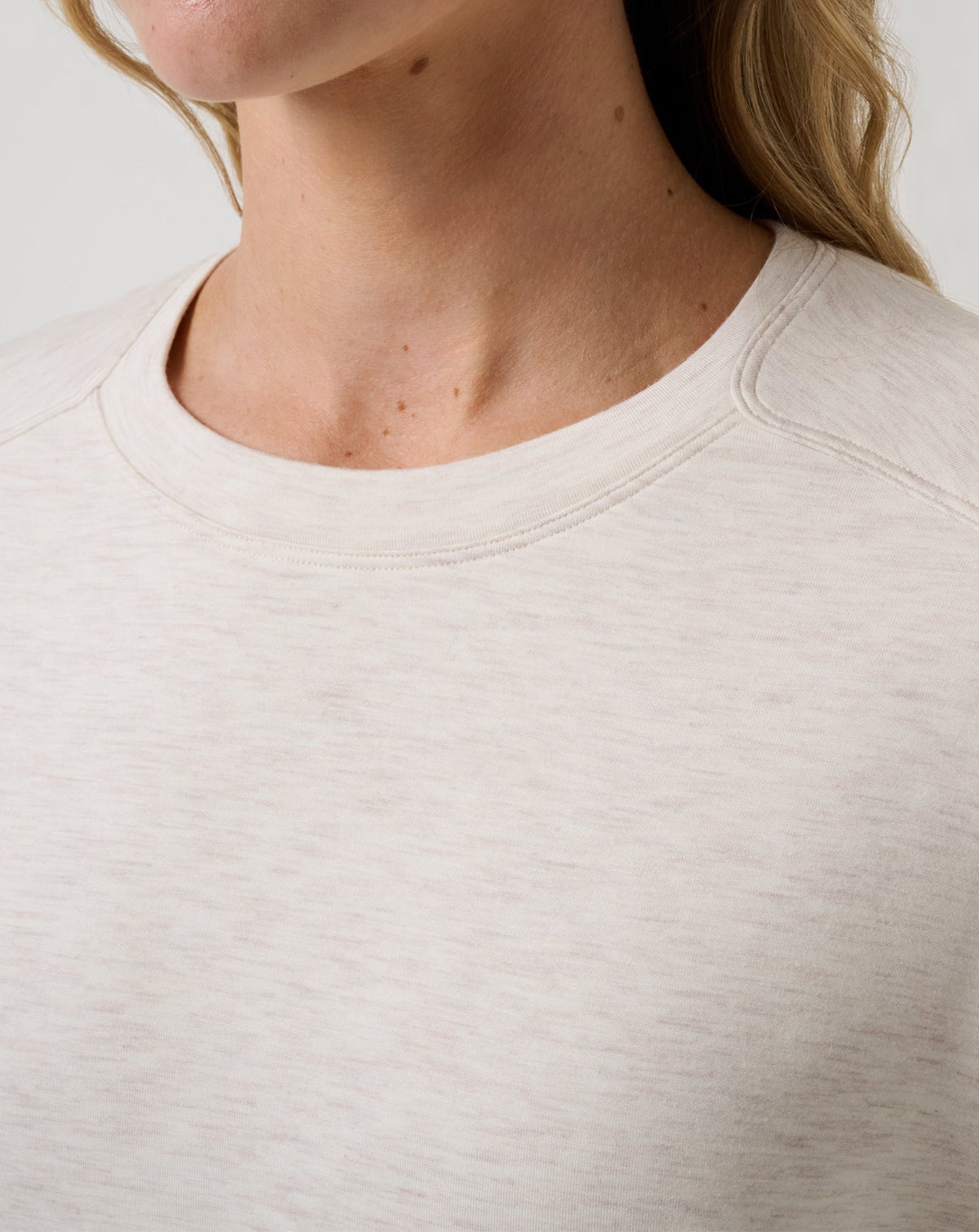 Skyloft Soft Crew Heather Brazillian Sand | Travis Mathew New