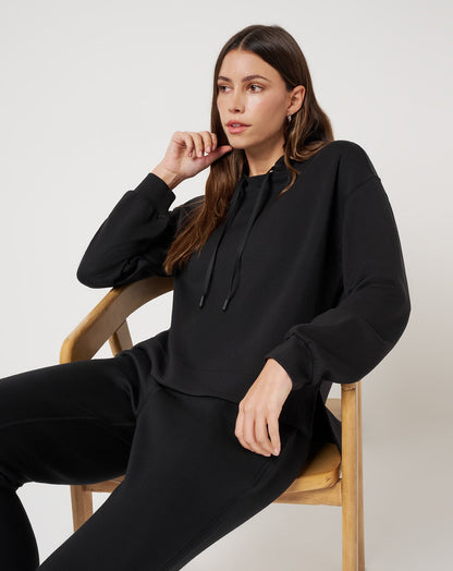 Skyloft Soft Hoodie Black | Travis Mathew Trending