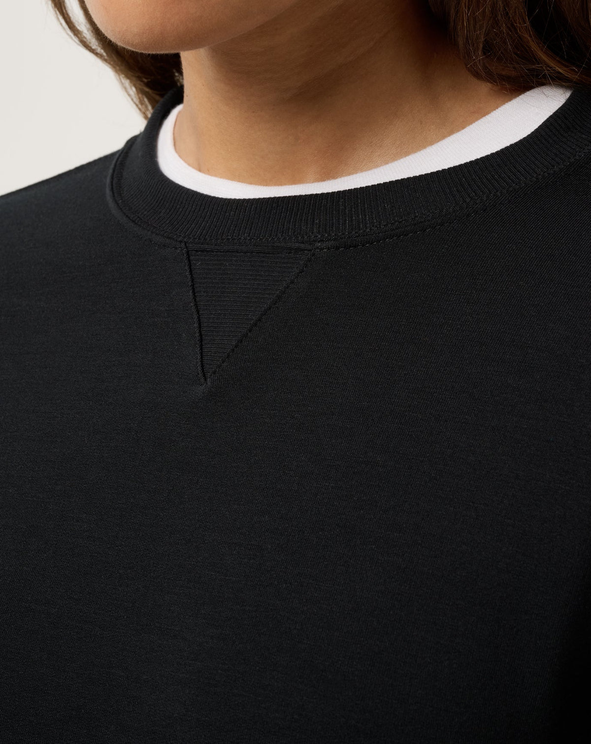 Cloud Terry Crew Black | Travis Mathew Essential