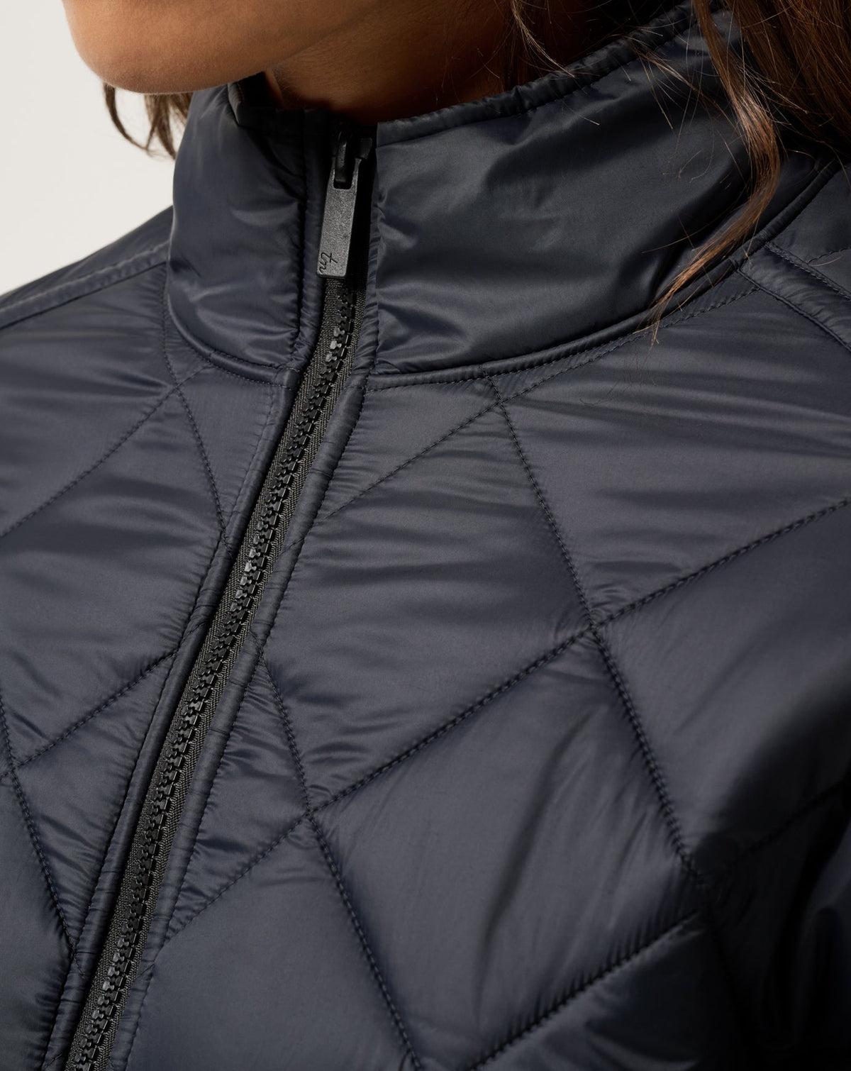 Lights At Night Quilted Jacket Obsidian | Travis Mathew Best Seller