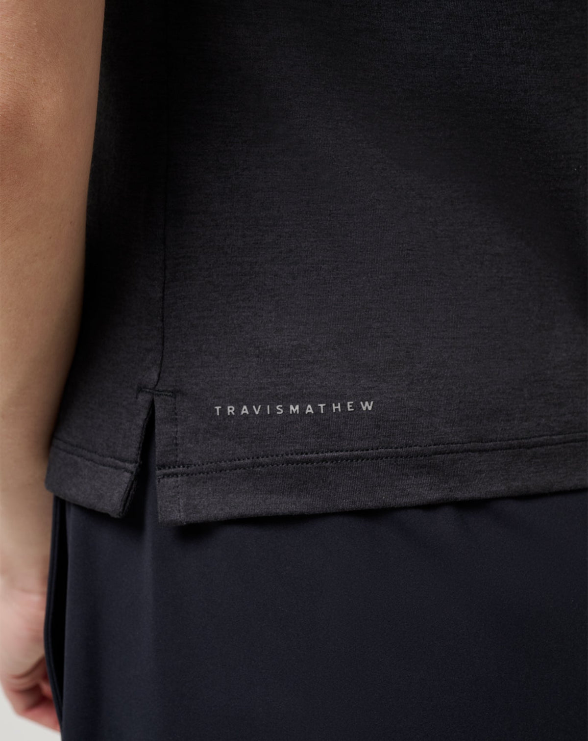 Skyloft Light Polo Heather Black | Travis Mathew Recommended