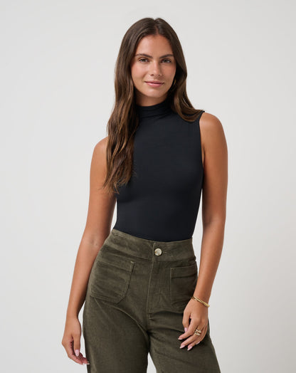 Captivate Mock Neck Top Black | Travis Mathew Special Offer