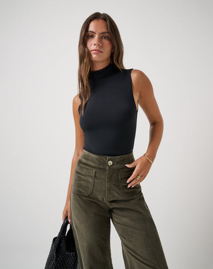 Captivate Mock Neck Top Black | Travis Mathew Special Offer