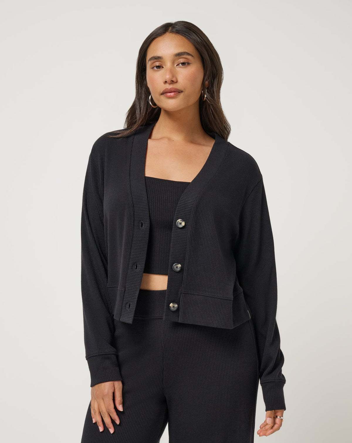 Evening Retreat Cardigan Black | Travis Mathew Exclusive