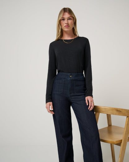 Cloud Long Sleeve Tee Black | Travis Mathew Customer Favorite