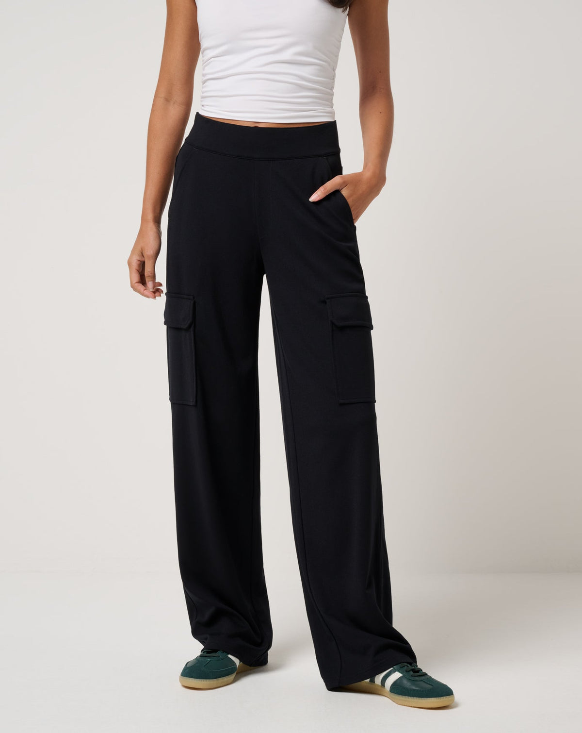 Friday Doubleknit Utility Wide Leg Pant Black | Travis Mathew New