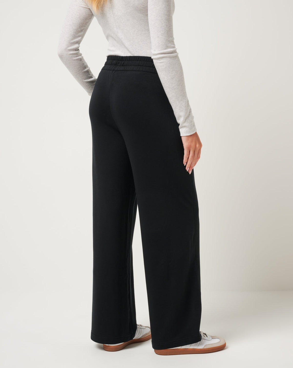 Cloud Terry Wide Leg Pant Black | Travis Mathew Quality