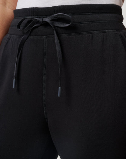 Skyloft Soft Ankle Pant Black | Travis Mathew Customer Favorite