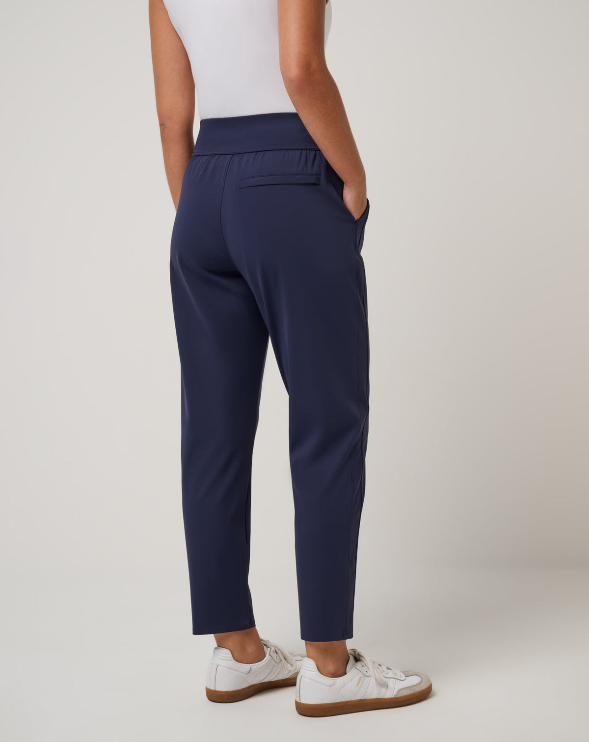 Moveknit Resilience Pant 2.0 Navy Blazer | Travis Mathew Recommended