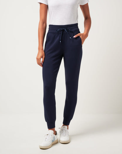 Skyloft Soft Jogger Navy Blazer | Travis Mathew Best Seller