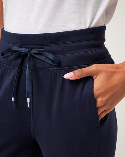 Skyloft Soft Jogger Navy Blazer | Travis Mathew Best Seller