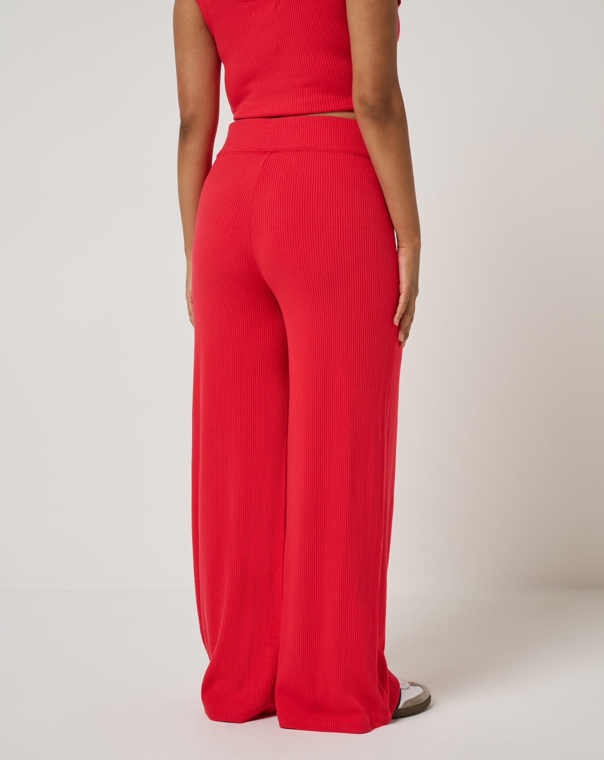 Evening Retreat Pant Tomato | Travis Mathew Trusted