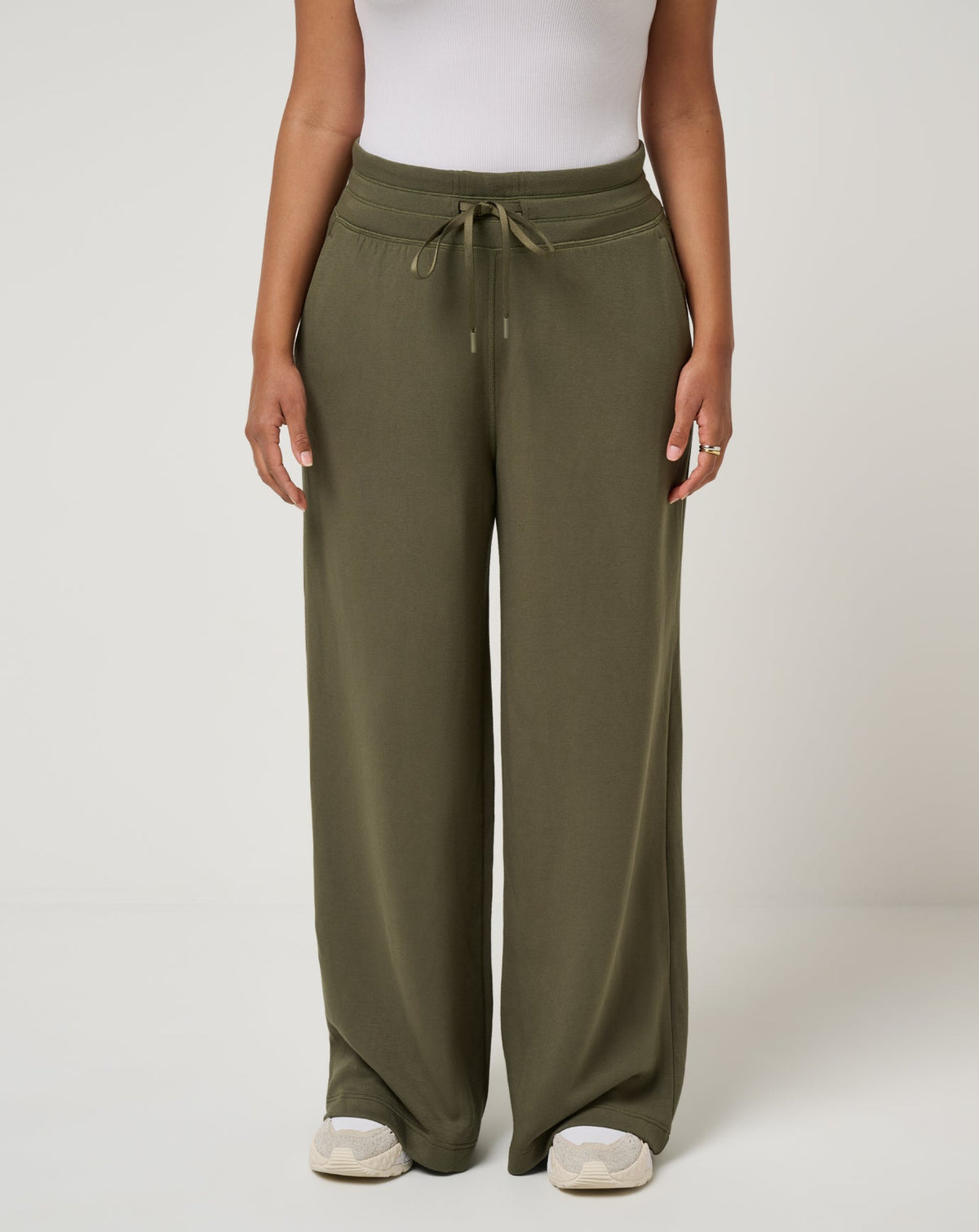 Skyloft Soft Wide Leg Pant Grape Leaf | Travis Mathew Everyday