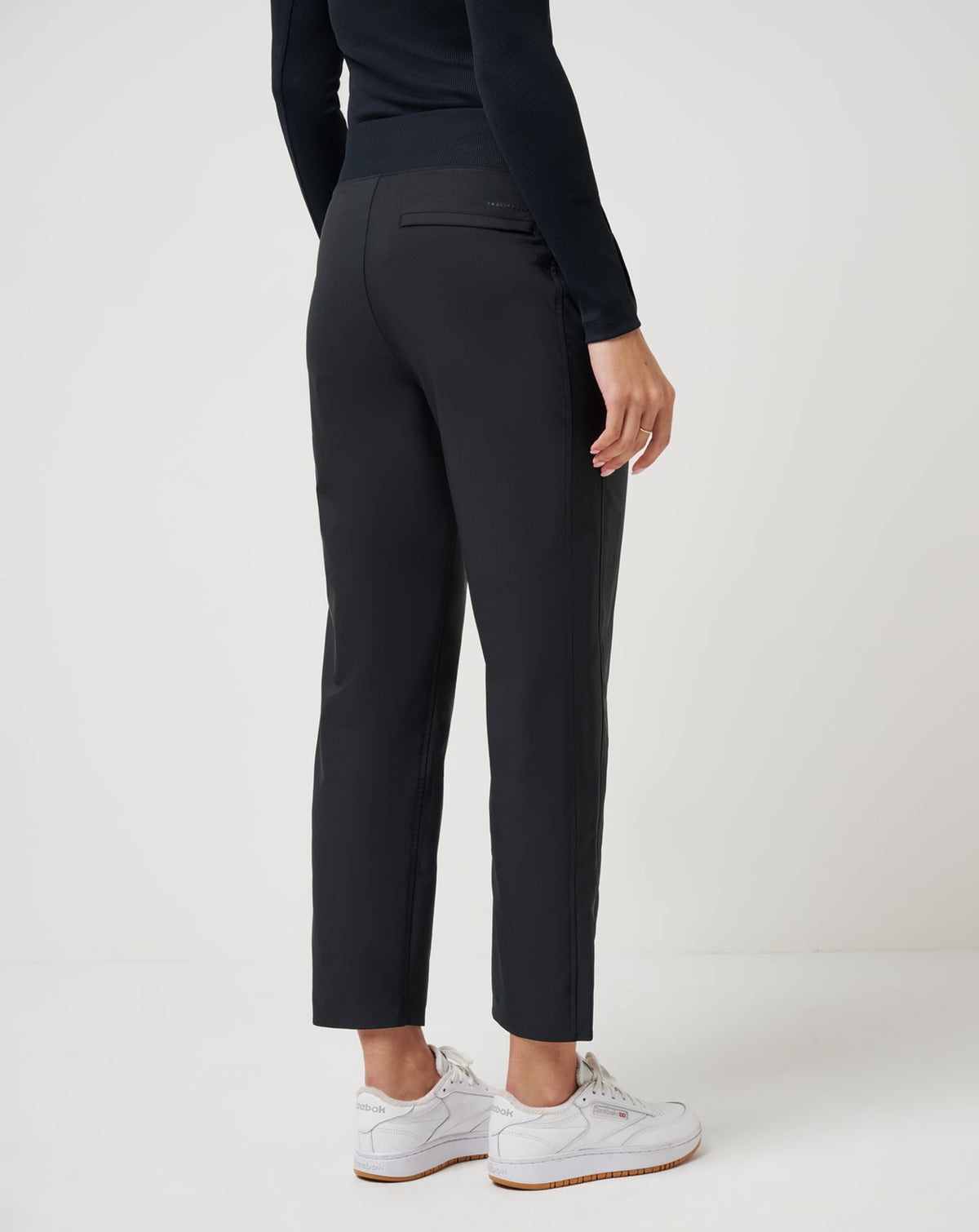 Moontide Pant Black | Travis Mathew Classic
