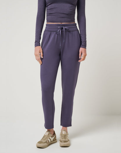 Skyloft Soft Ankle Pant Graystone | Travis Mathew Trending