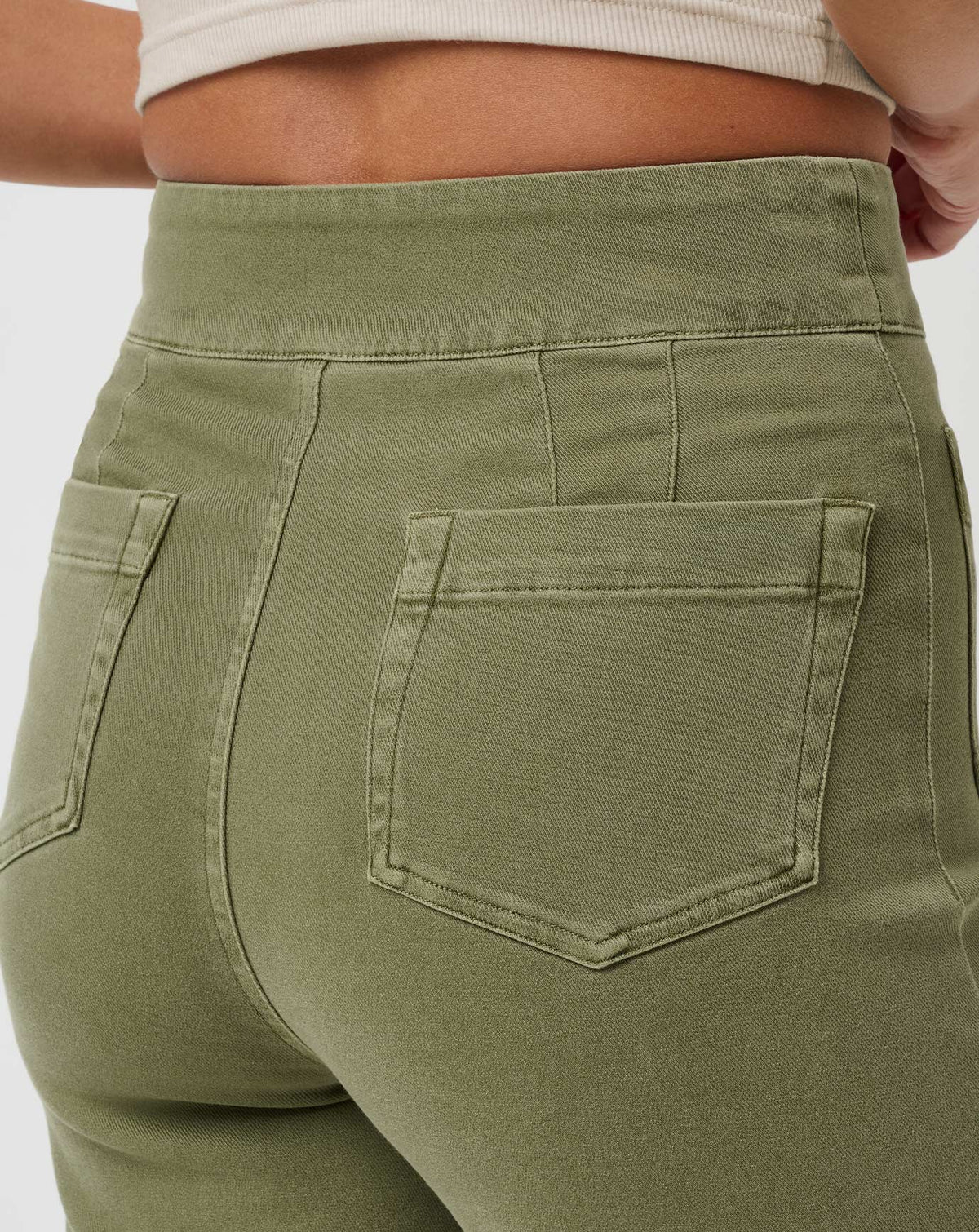 Everyday Ankle Pant Clover | Travis Mathew Premium