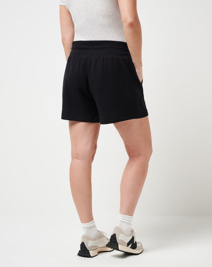 Skyloft Soft Tie Short Black | Travis Mathew Deals