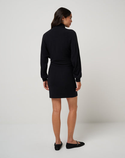 Evening Retreat Dress Black | Travis Mathew Premium