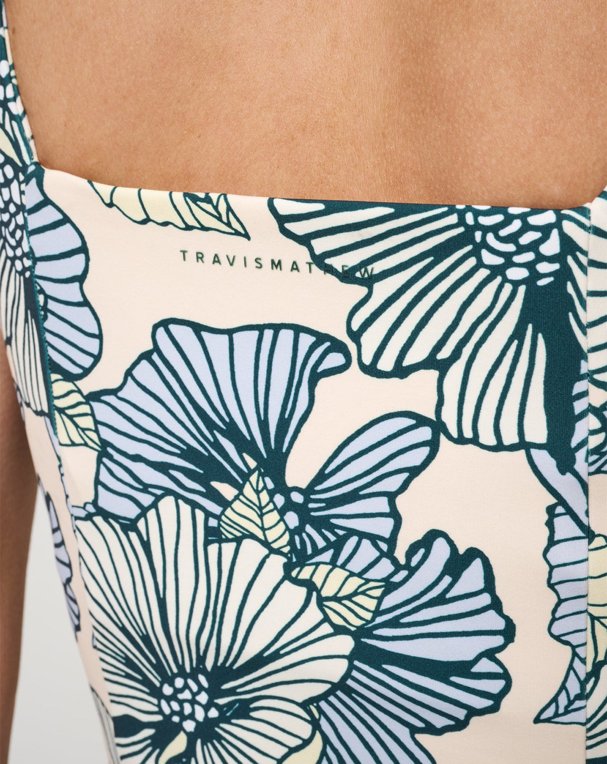 MoveKnit Sleeveless Printed Dress Sandshell Multi | Travis Mathew Best Seller