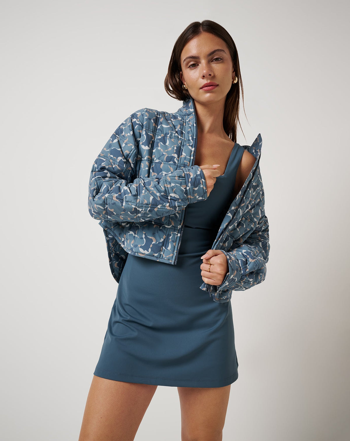 Moveknit Afterglow Dress Dark Slate | Travis Mathew Classic