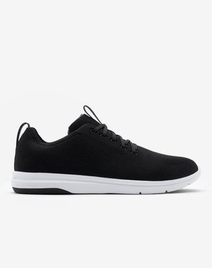 The Daily Lite Shoe Black | Travis Mathew Top Pick