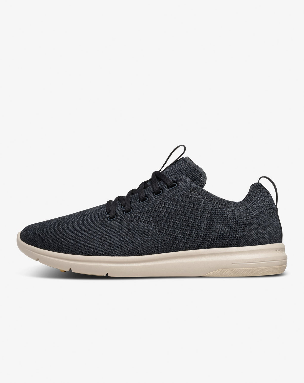 The Daily Lite Shoe Heather Ebony | Travis Mathew Quality
