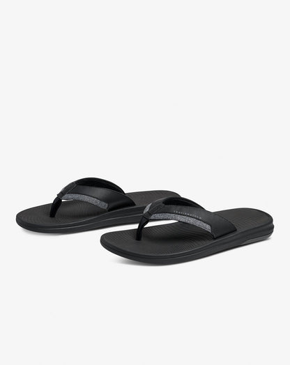 The Daily Sandal Black | Travis Mathew Special Offer