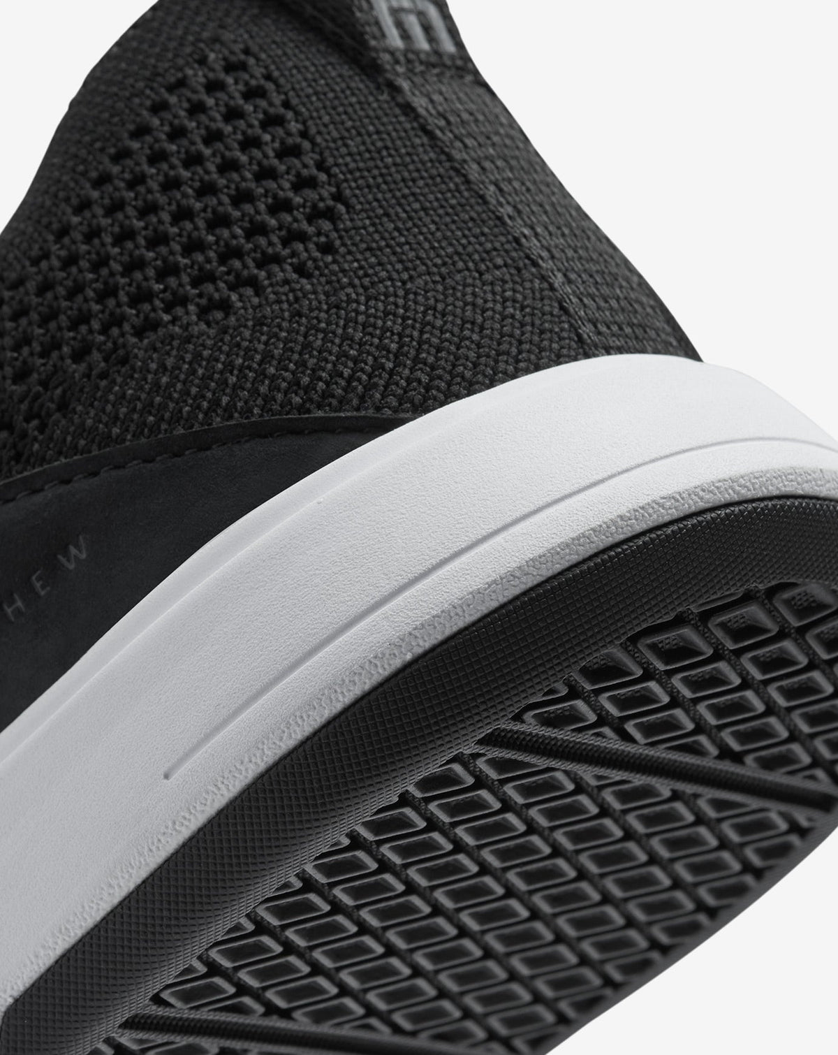 The Modern One Shoe Black | Travis Mathew Signature
