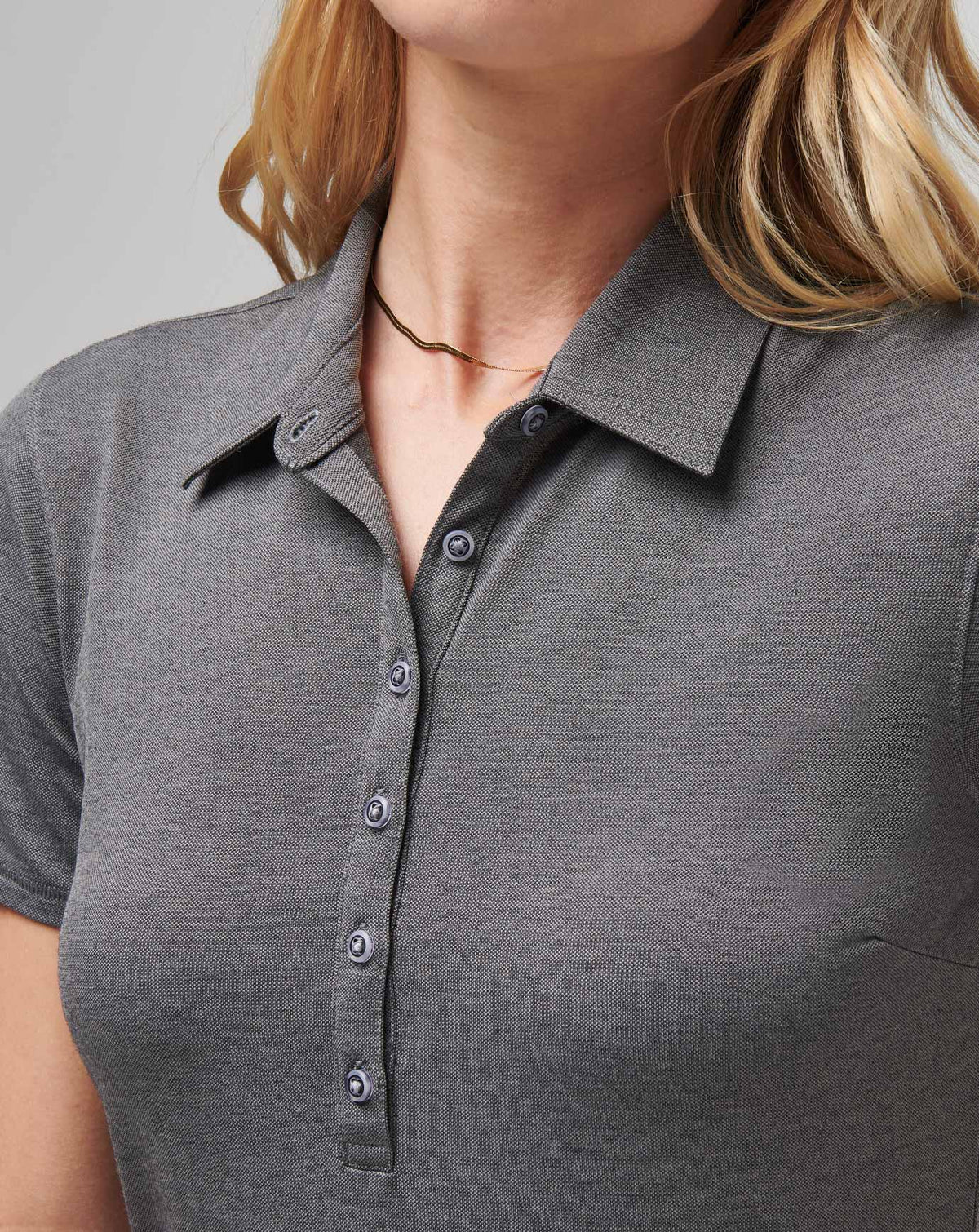 Featherweight Active Polo Heather Black | Travis Mathew Great Value