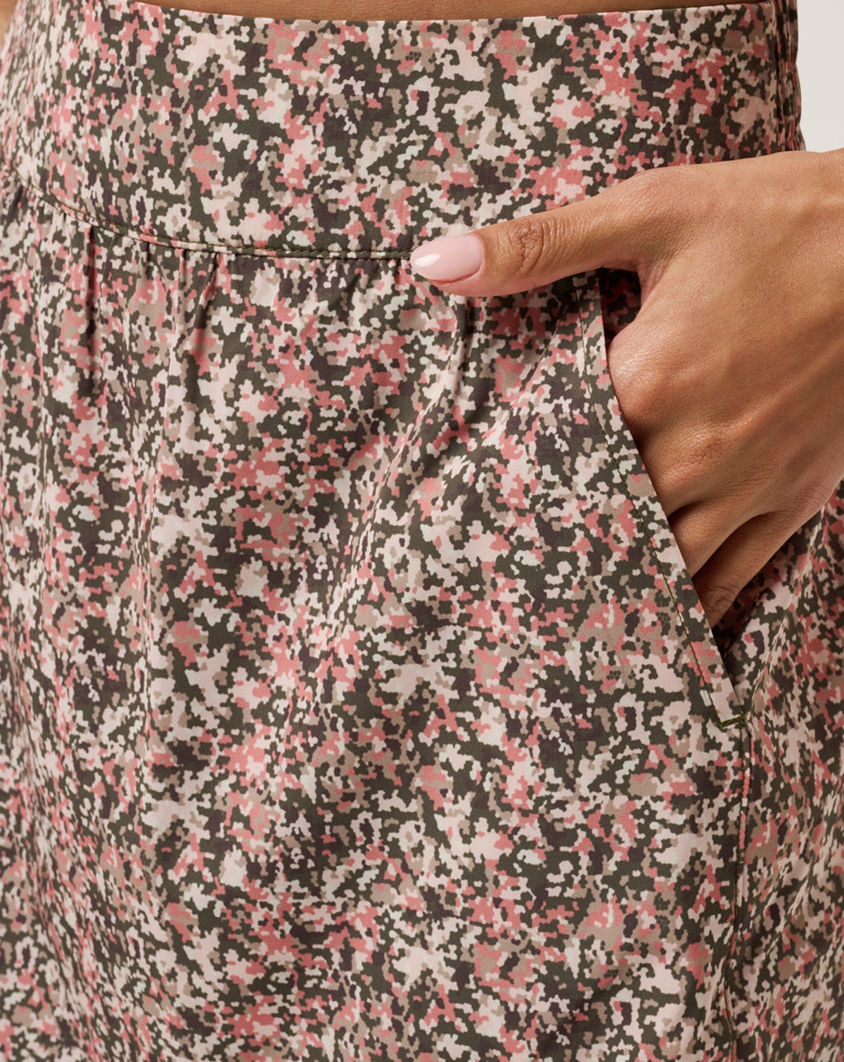Capture The Moment Breezeblend 2.0 Skort Pearl Blush Multi | Travis Mathew New