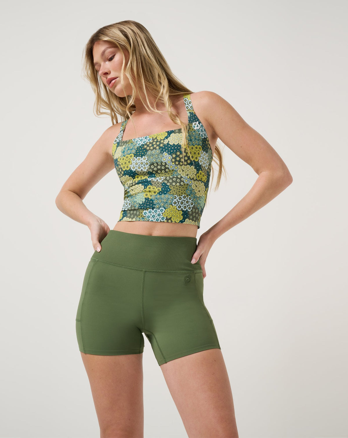 Ablaze Bonded Short Bronze Green | Travis Mathew Hot Sale